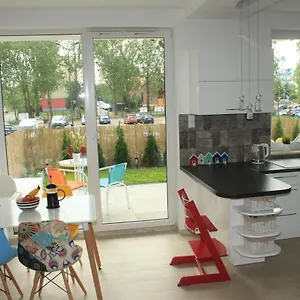  Apartament Sunny Sleeps 4 By The Beach With Garden Patio - Przymorze